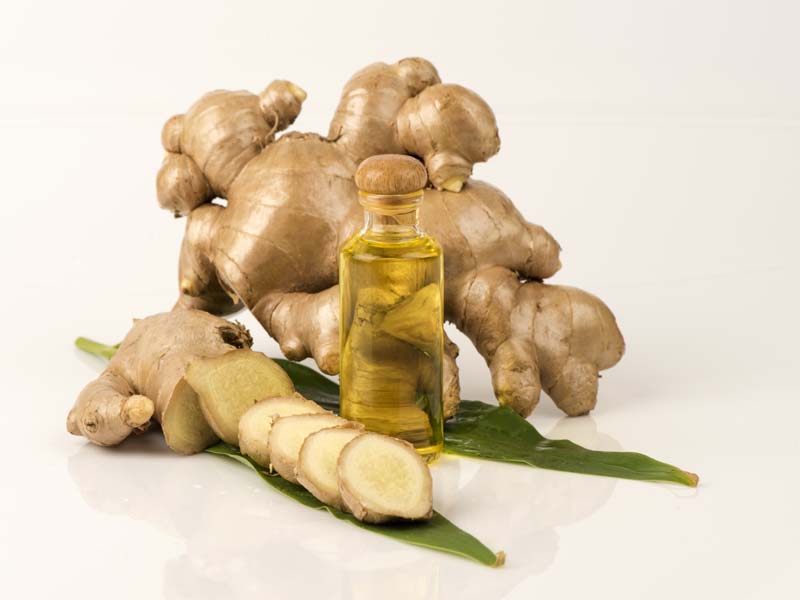 Ginger Oil Benefits For Skin, Hair & Health