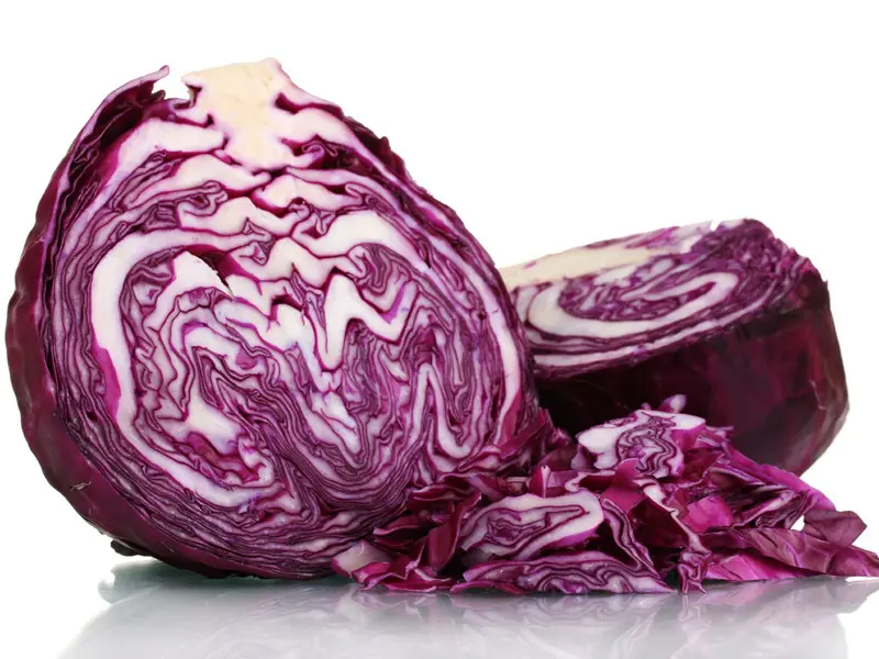 Flourish æstetisk Vibrere 14 Wonderful Red Cabbage Benefits For Skin, Hair & Health !