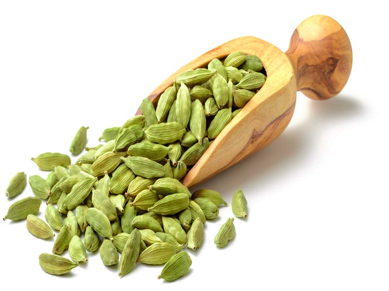 Science Proven Cardamom Benefits For Skin, Hair & Health