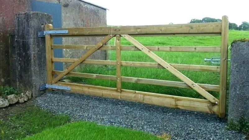 10 Best Farm Gate Designs With Pictures, Farm Entrance Gates