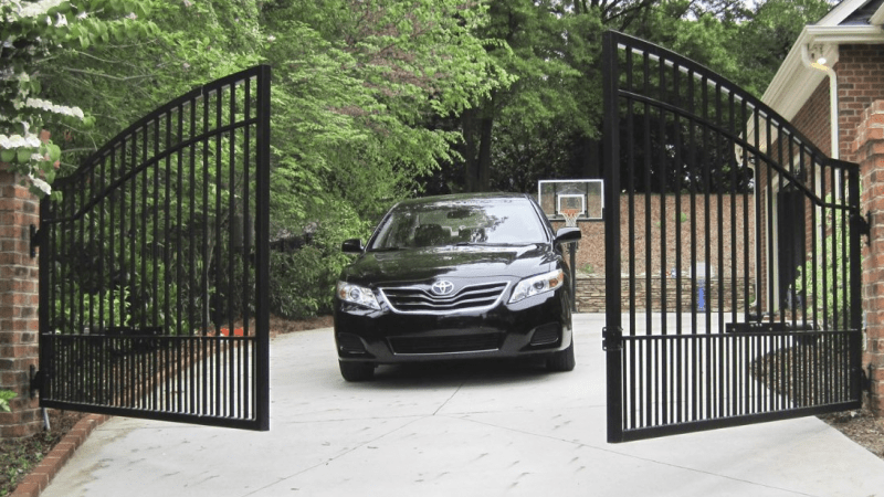 10 Latest Automatic Gates For Homes With Pictures In 2021