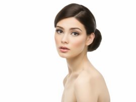 How To Use Multani Mitti (Fuller’s Earth) For Glowing Skin?