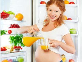 16 Healthy and Best Fruits To Eat During Pregnancy