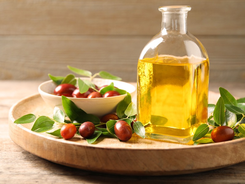 Jojoba Oil To Get Rid Of Acne And Face Scars