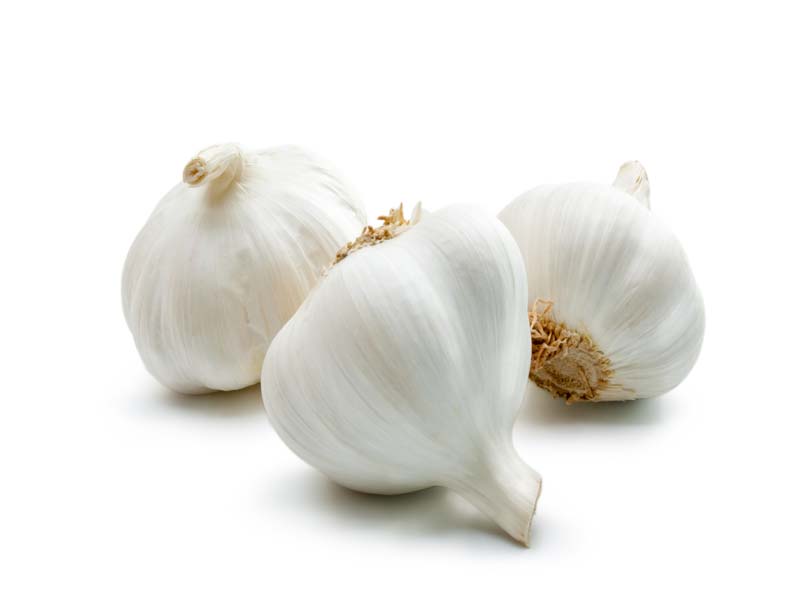 Uses And Benefits Of Garlic For Dandruff