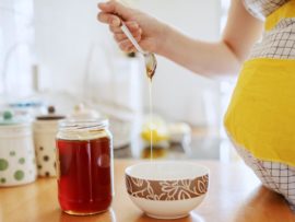 The Various Benefits of Honey During Pregnancy