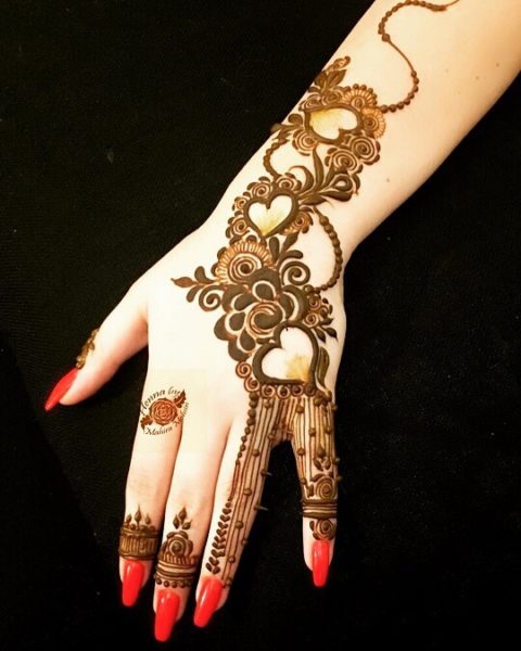 Back-Hand Arabic Mehendi Design