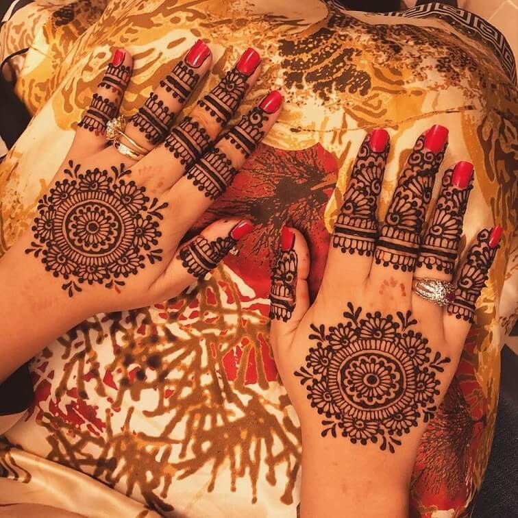 Mehndi Designs For Back Hand