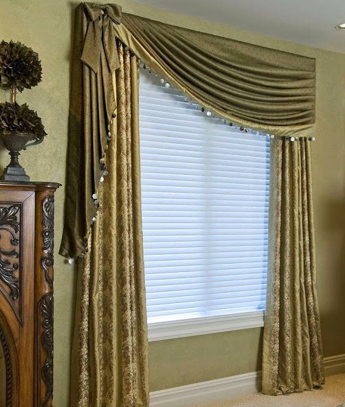 Drapes Curtain For Drawing Room
