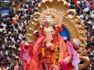 18 Most Famous Festivals of India With Dates 2023