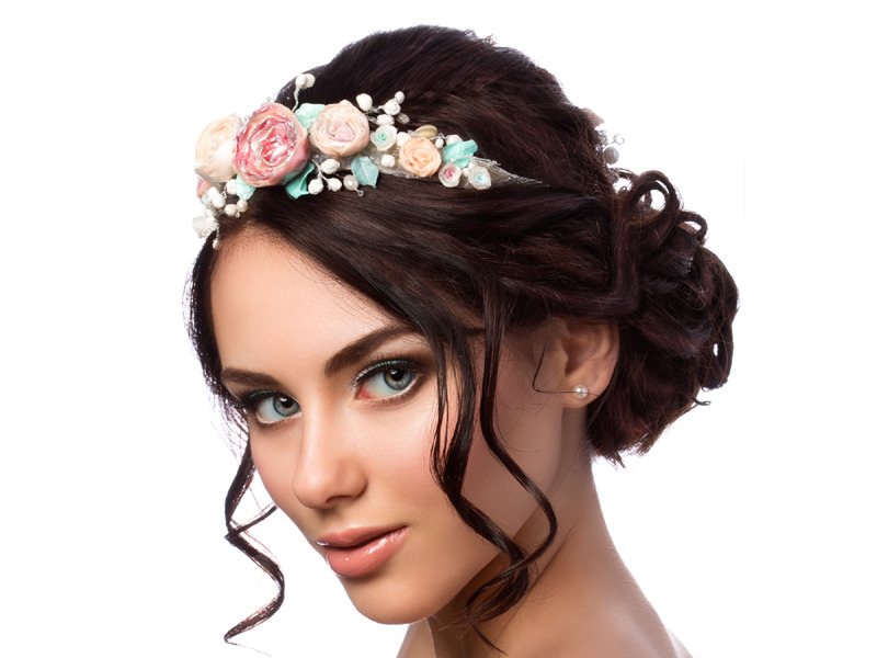 How to Maintain your Wedding Hairstyle - Women Hairstyles