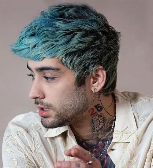 Zayn Malik shares photo of concert stage, fans hyperventilate about  possible comeback | Music