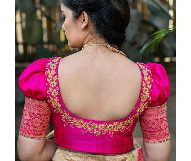 10 Types of silk saris every Indian woman should have in her closet | Times  of India