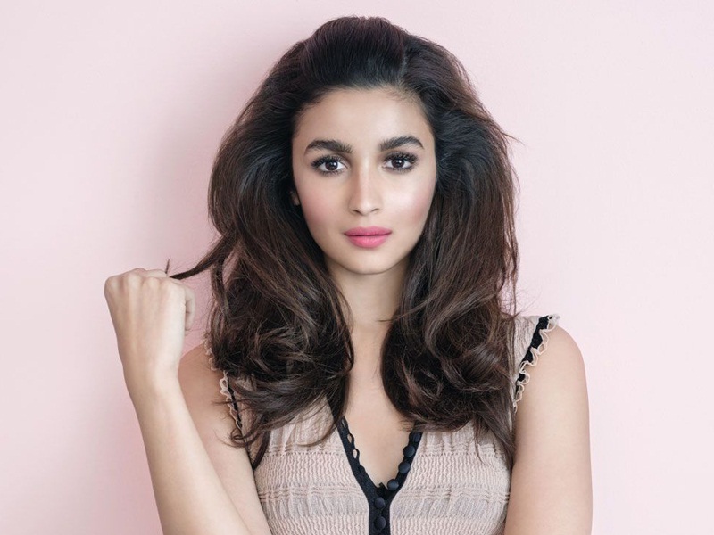 10 Latest Alia Bhatt Hairstyles From Recent Movies 2020