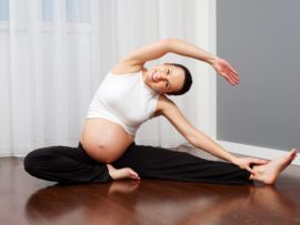 Prenatal Stretches: 9 Good Stretching Exercises for Pregnant Lady