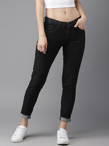 Slim-Fit Low-Rise Stretch Jeans