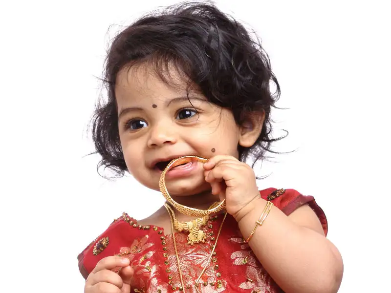 110 Traditional Tamil Baby Girl Names (A to Z) with Meanings