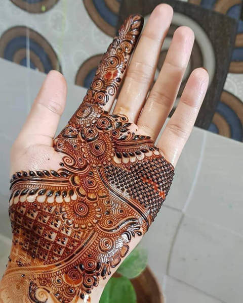 Simple and Easy Mehndi Designs