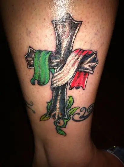 Twitter 上的Bartek Koschicagobulls logo inspired tattoo with spanish flag  bandana why whyyyyy noootttt speci httpstcoxJOoni1mri  httpstcoLD8P7TUjB2  Twitter