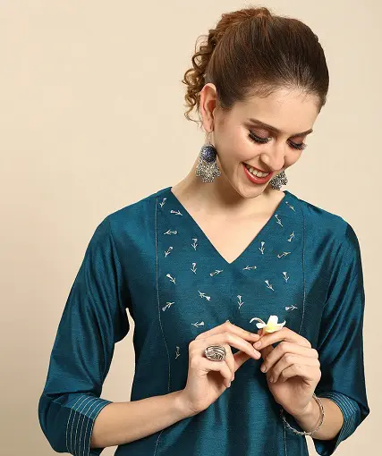 Mayo styles - Beautiful frill collar neck design for kurti #style #sewing |  Facebook