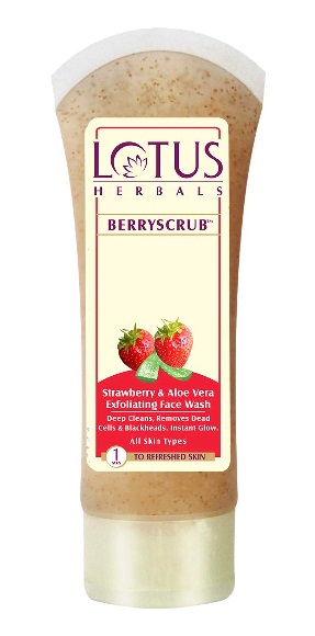 Lotus Herbals Berry Scrub Strawberry