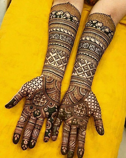 Symmetric Mehndi Designs Wedding Hands