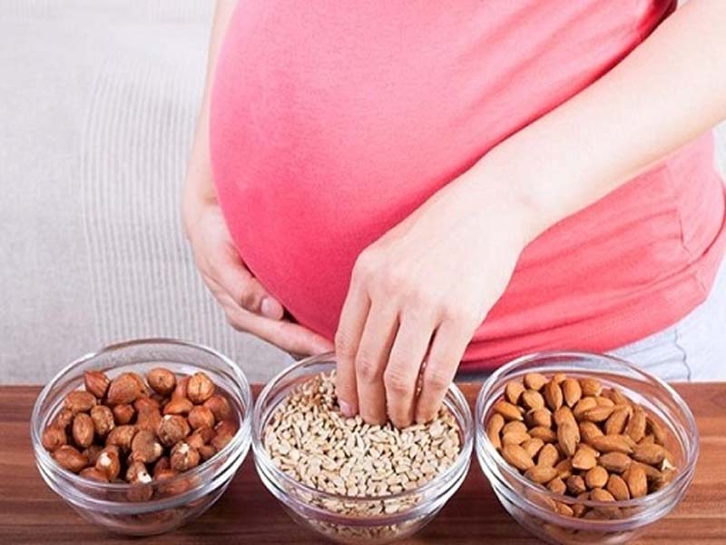 Best Dry Fruits During Pregnancy