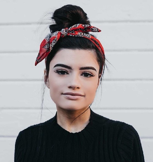 30 Gorgeous Bandana Hairstyles You Can Try Today