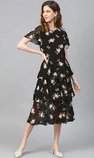 Short a line dress with sleeves