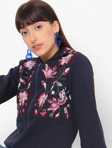Women’s Embroidered Sweatshirt with Front Zip