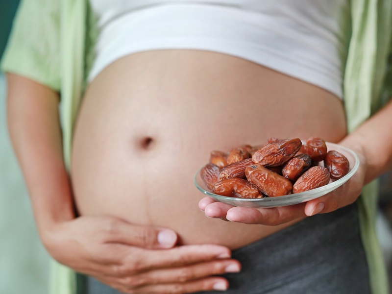 Eating Dates During Pregnancy