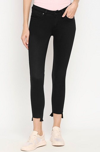 Mid Rise Tapered Ankle Jeans