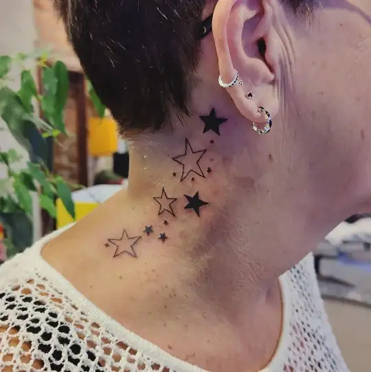 Finished stars on side by Shipht on deviantART  Feder tattoo ideen Feder  tattoo Geschwister tattoos