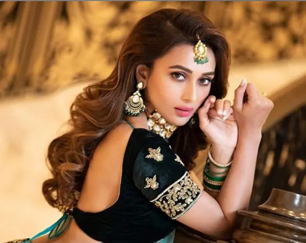 20 Beautiful And Hot Bengali Actress Names With Photos