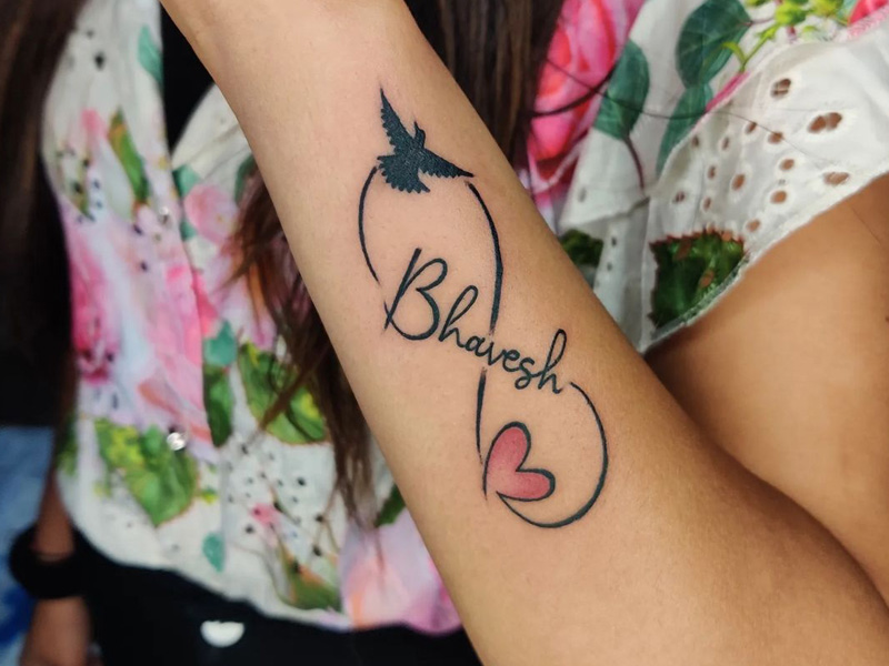 Neha HeartBeat Tattoo Neha Heartbeat Name Tattoo  Name tattoo designs  Name tattoo on hand Rose tattoo with name