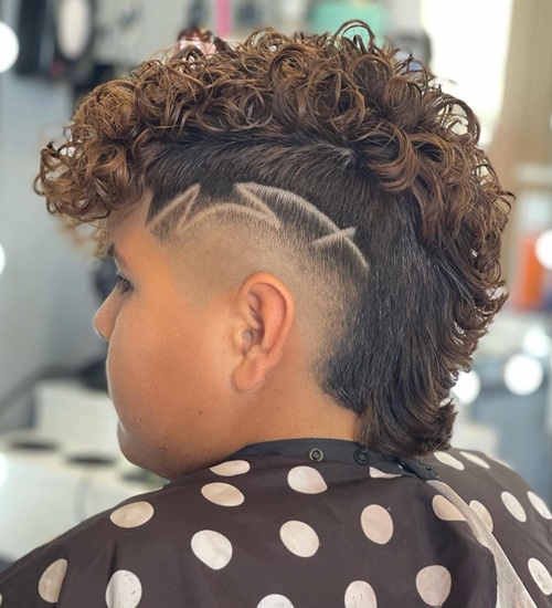 Faux Hawk Haircut with Barber Design