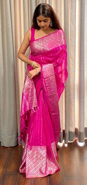 Keerthi Suresh Pink Saree