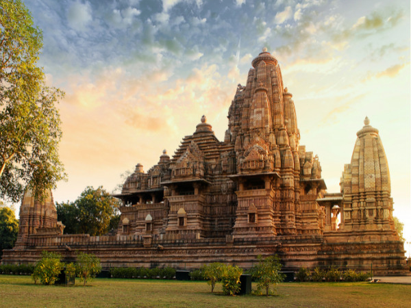 Khajuraho - march month honeymoon places in india