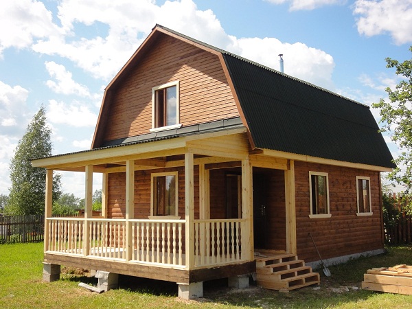 Wooden Farmhouse Design