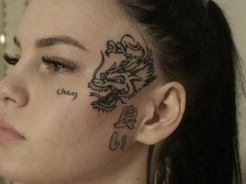 Cute Face Tattoos Ideas  Tatuaje romántico Tatuajes femeninos Tatuaje en  la cara