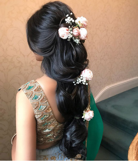 15+ Beautiful Hairstyles for Mother of the Bride 2023