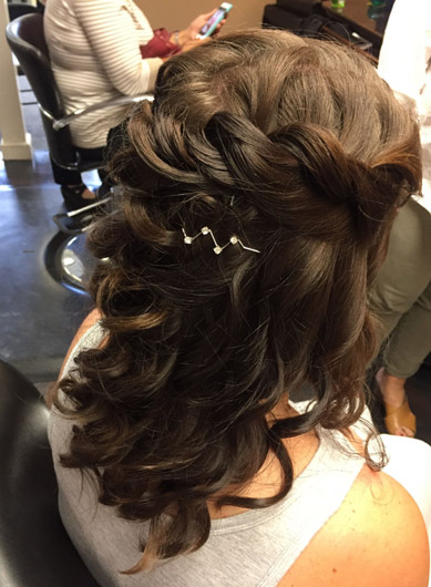 mother of bride hairstyles for medium hair