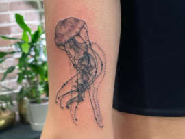 10+ Best Jellyfish Tattoo Ideas for Ocean Lovers!