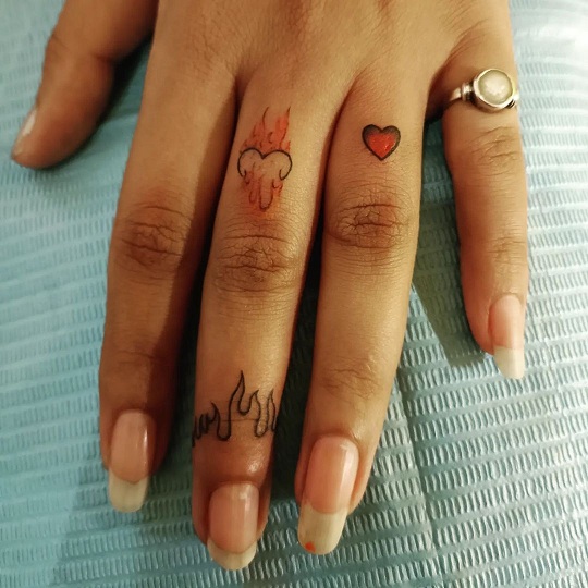 54 Great Finger Tattoo Ideas You Will Instantly Love - Hairstyle