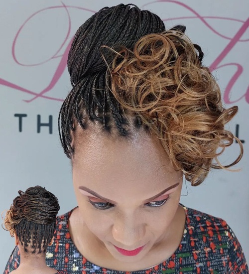 Pastels and a messy bun - JustCurly.com
