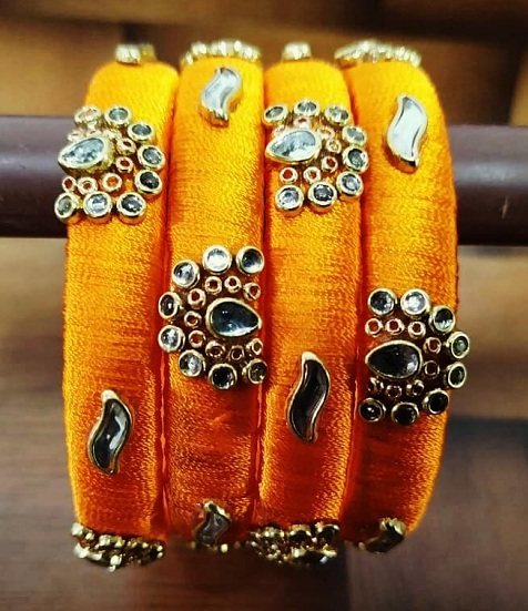 Golden Crystal And Kundan Thread Bangles Set