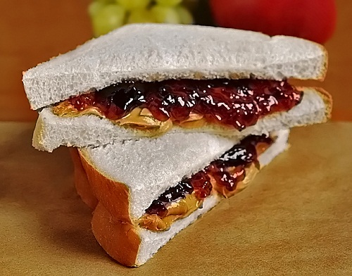 Easy Peanut Butter And Jelly Sandwich breakfast foods to gain weight