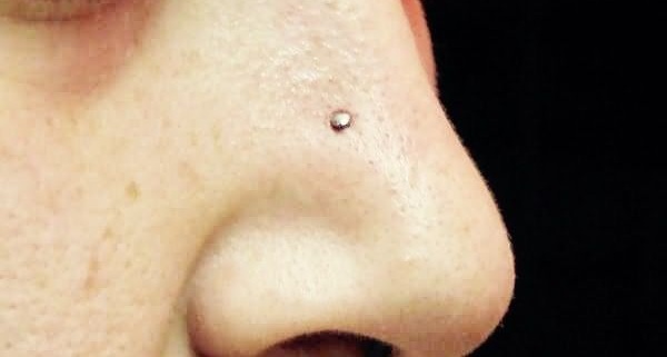 different types of nose piercing