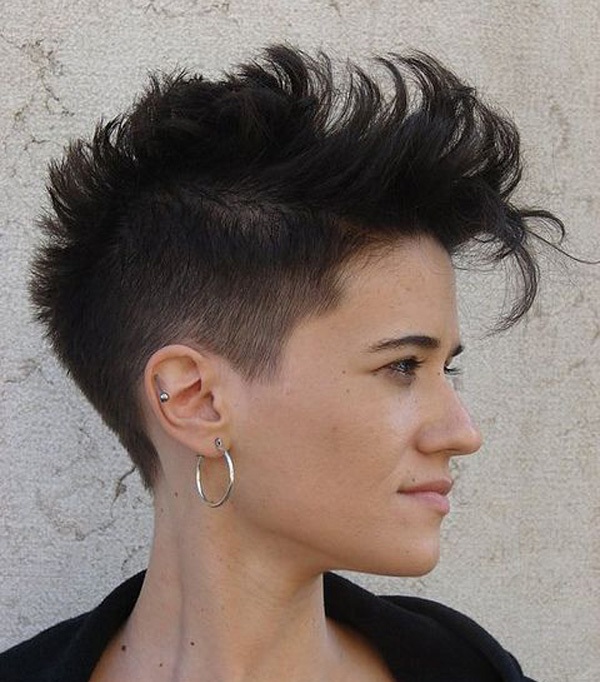What's the deal with some girls shaving the sides of their head? Why would  they want to look like that? - Quora