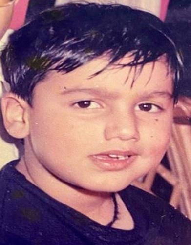 famous bollywood actor childhood pics
